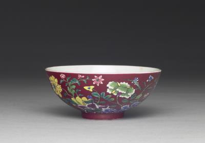 图片[2]-Bowl decorated with flowers of the four seasons in yangcai painted enamels, Qing dynasty, Yongzheng reign (1723-1735)-China Archive